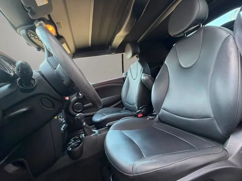 Used 2014 MINI Cooper Convertible FWD image 24
