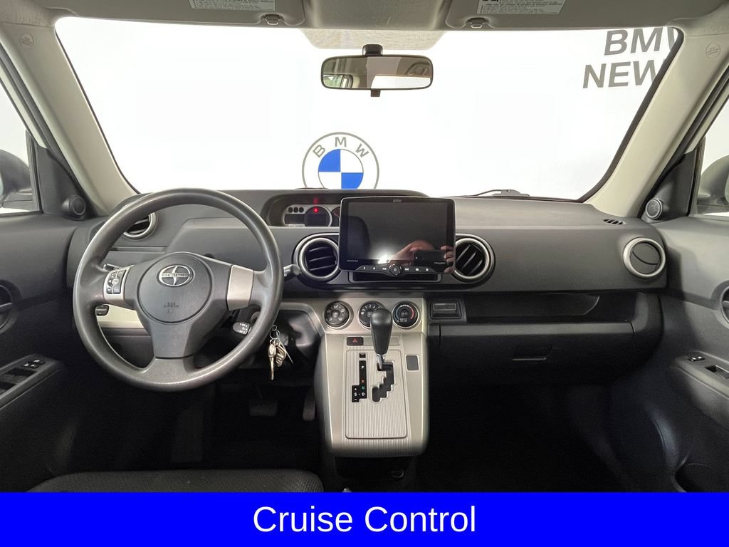 Used 2010 Scion xB FWD image 5