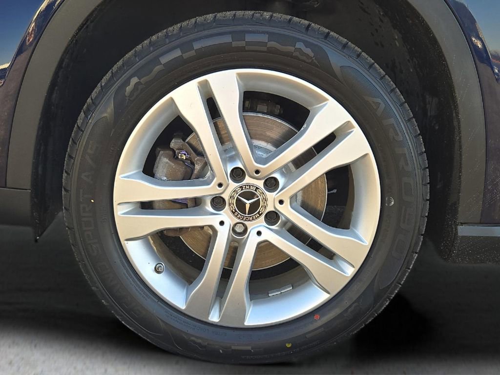 Used 2018 Mercedes-Benz GLA 250 4MATIC image 8