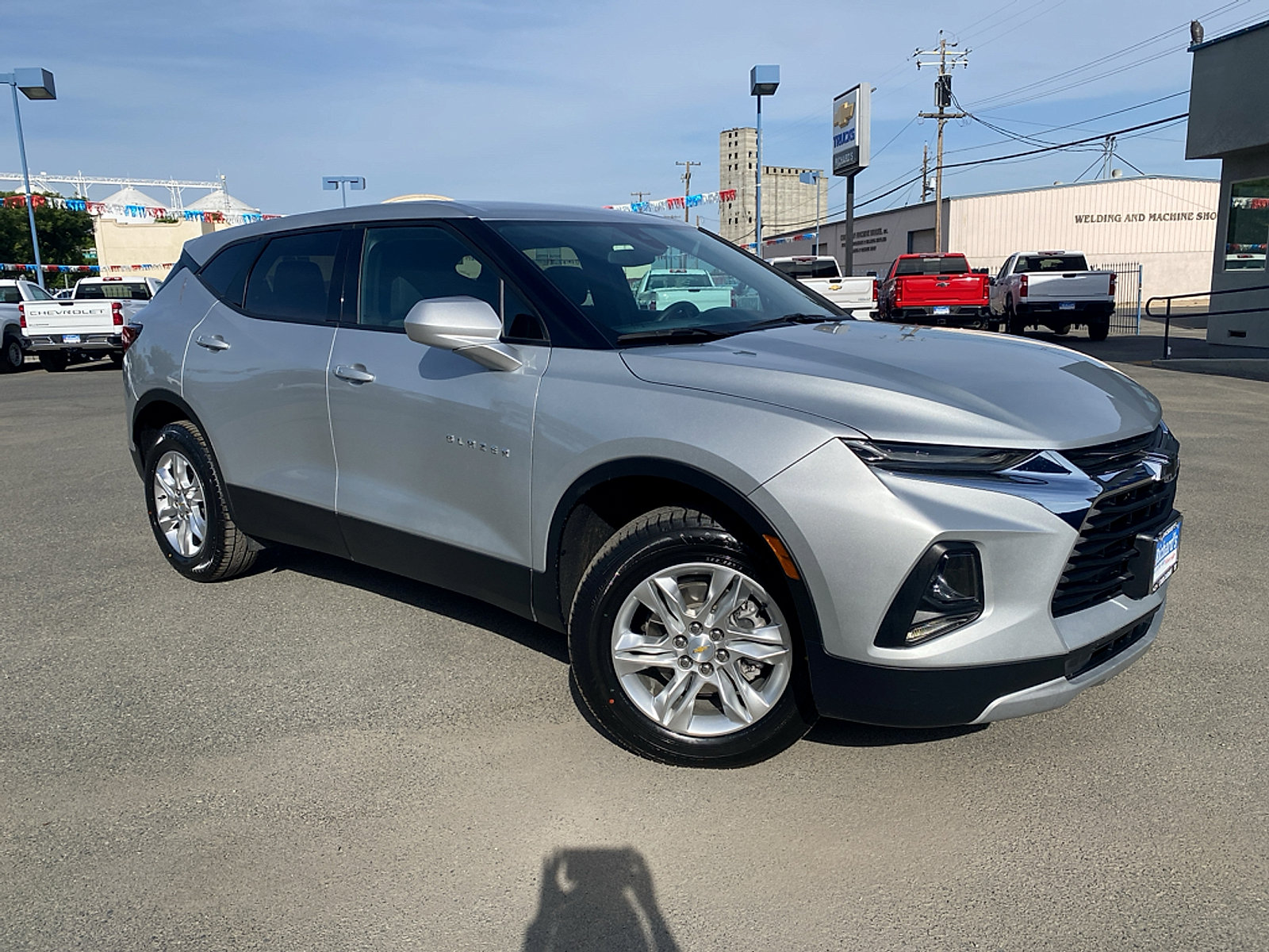 Used 2022 Chevrolet Blazer LT FWD image 1