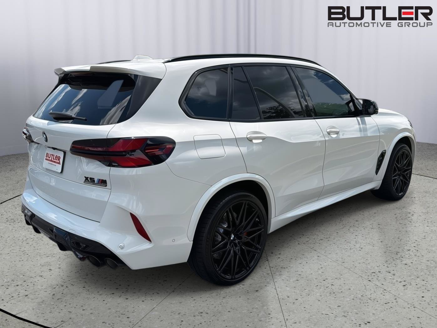 Used 2026 BMW X5 M Competition w/ Executive Package AWD/4WD image 6