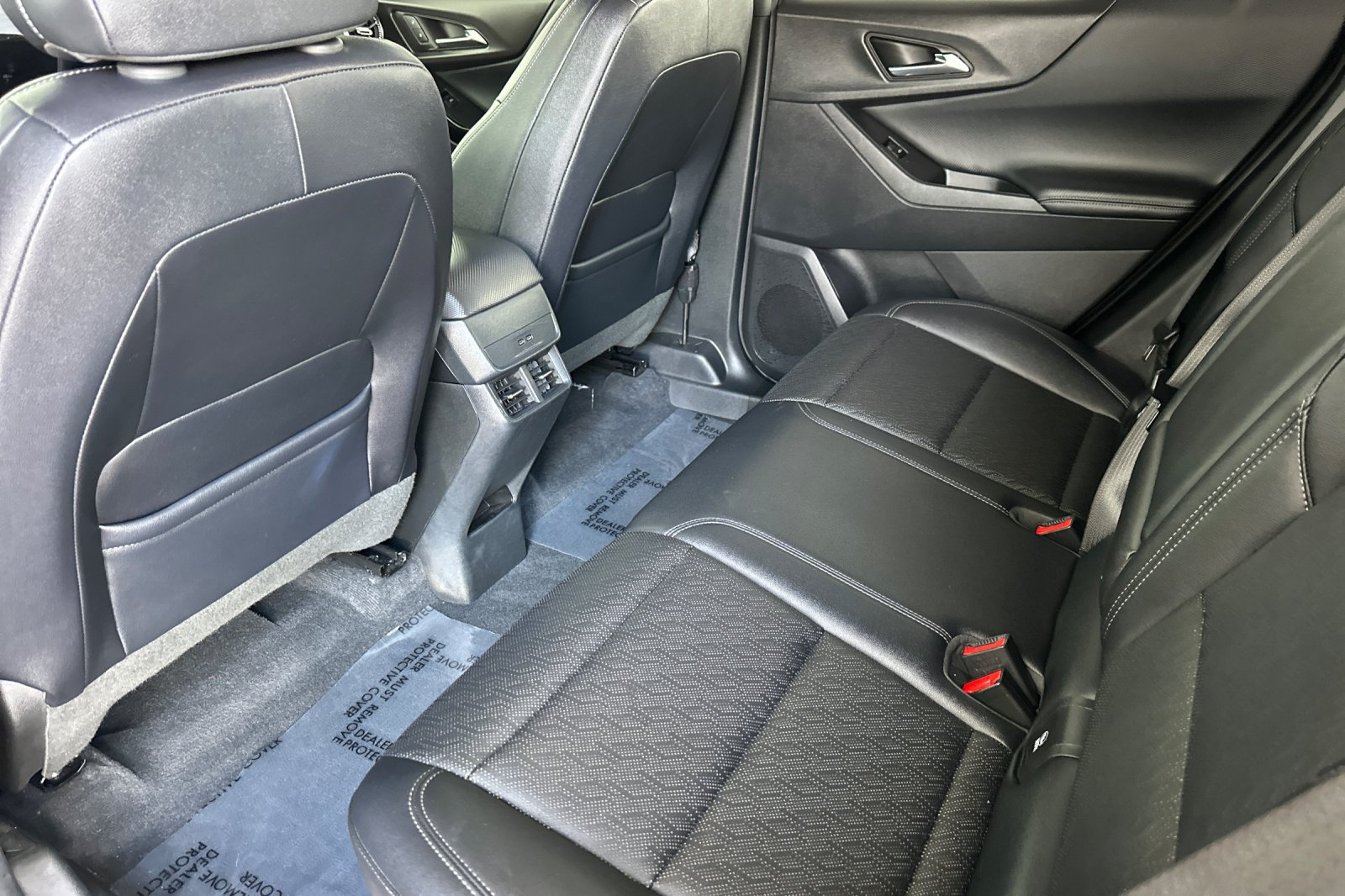 Certified 2026 Chevrolet Equinox LT w/ Convenience Package II FWD image 14