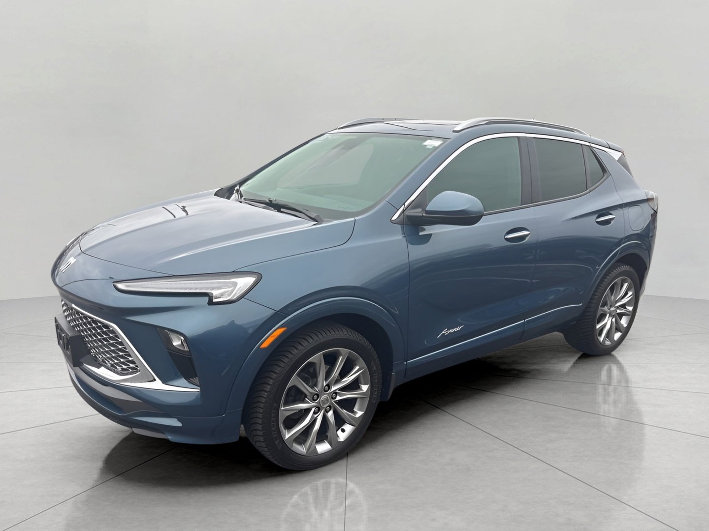 Used 2024 Buick Encore GX Avenir w/ Avenir Convenience Package image 8