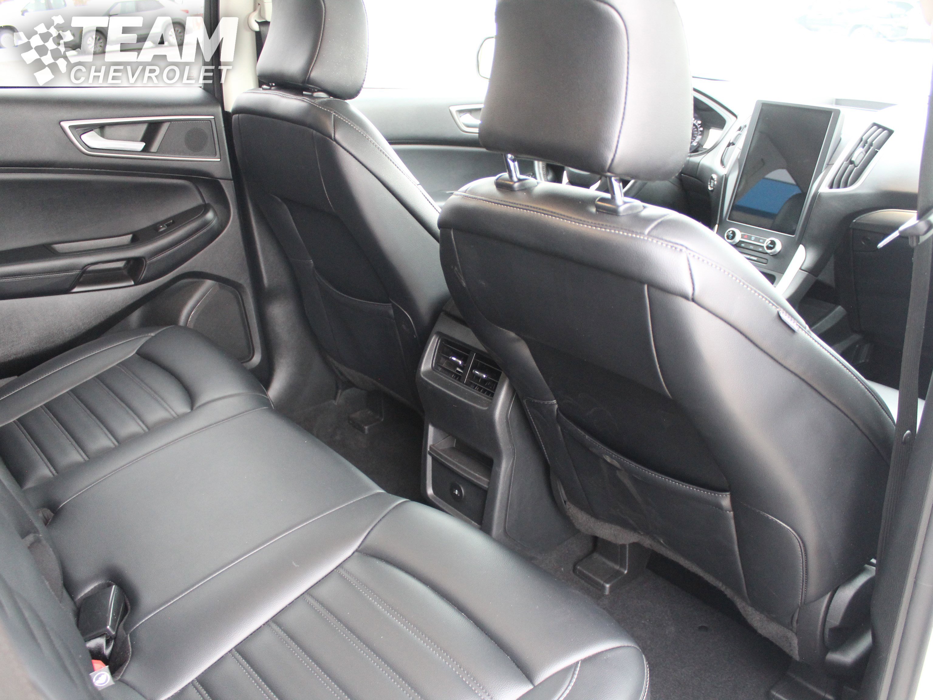 Used 2022 Ford Edge SEL image 23
