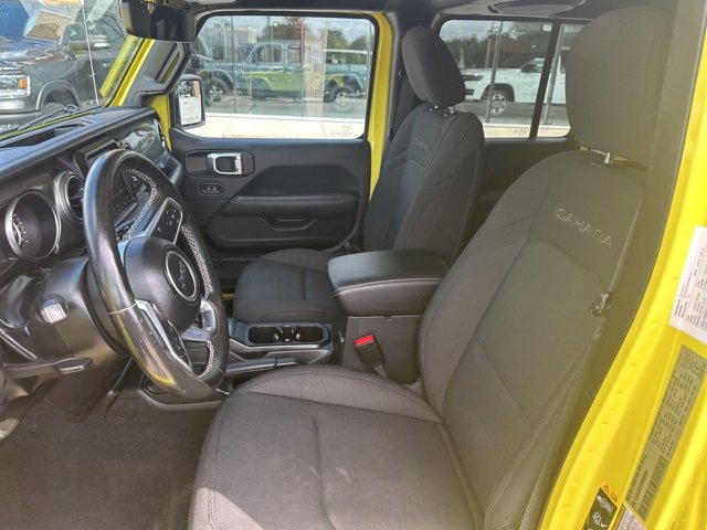Used 2023 Jeep Wrangler Sahara w/ Cold Weather Group image 23