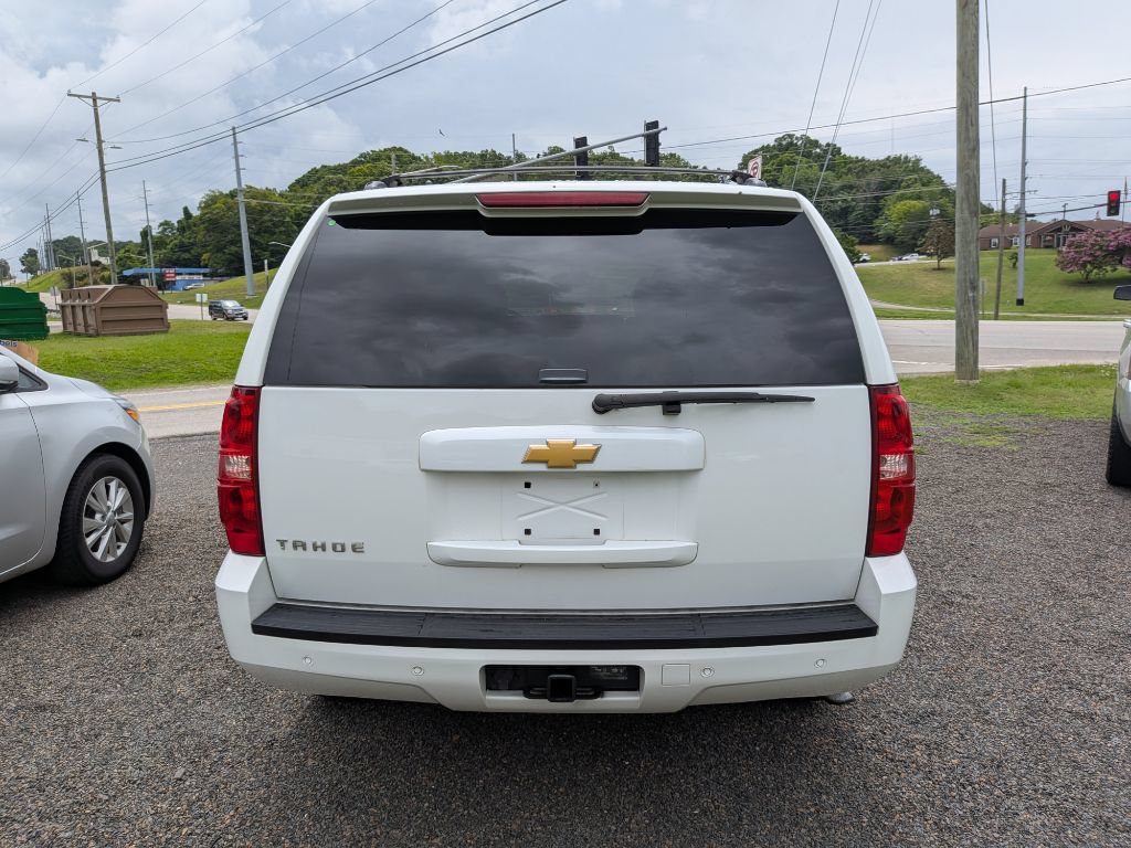 Used 2013 Chevrolet Tahoe LT RWD image 4