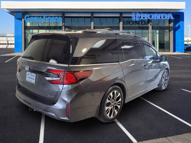 Certified 2025 Honda Odyssey Elite image 2