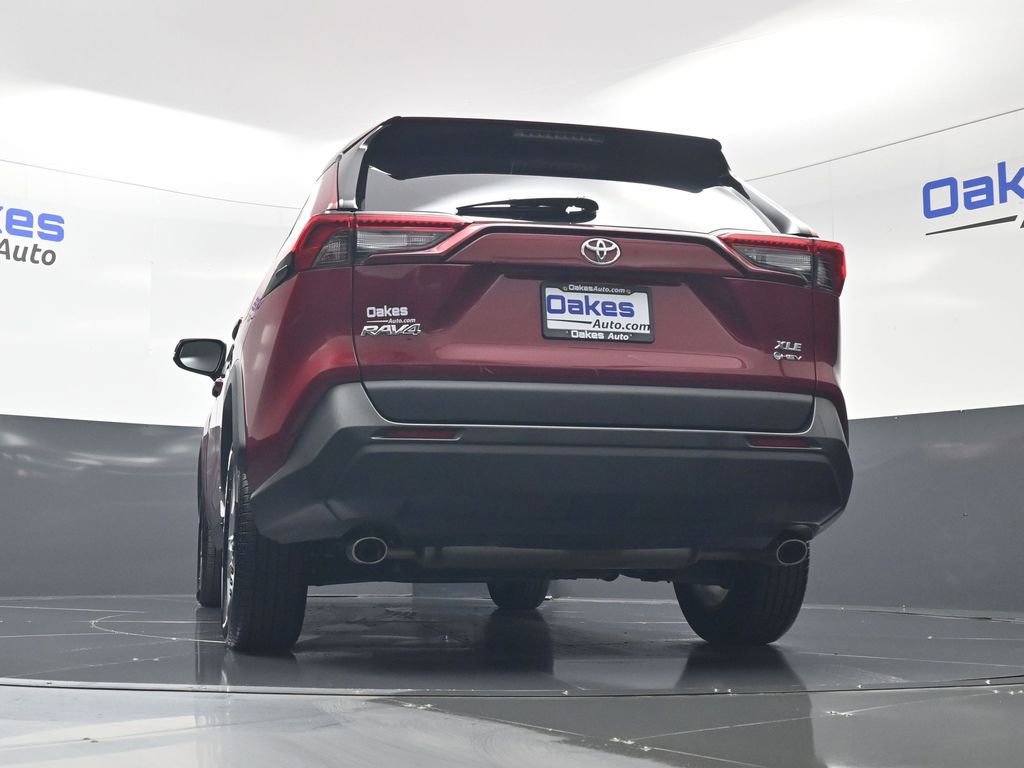Used 2025 Toyota RAV4 XLE w/ Convenience Package image 45