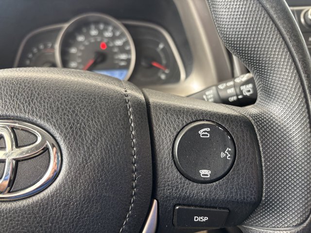 Used 2014 Toyota RAV4 LE AWD/4WD image 18