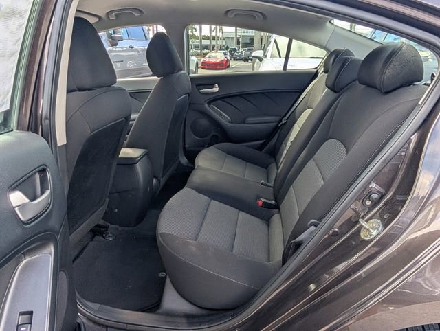 Used 2018 Kia Forte LX image 6