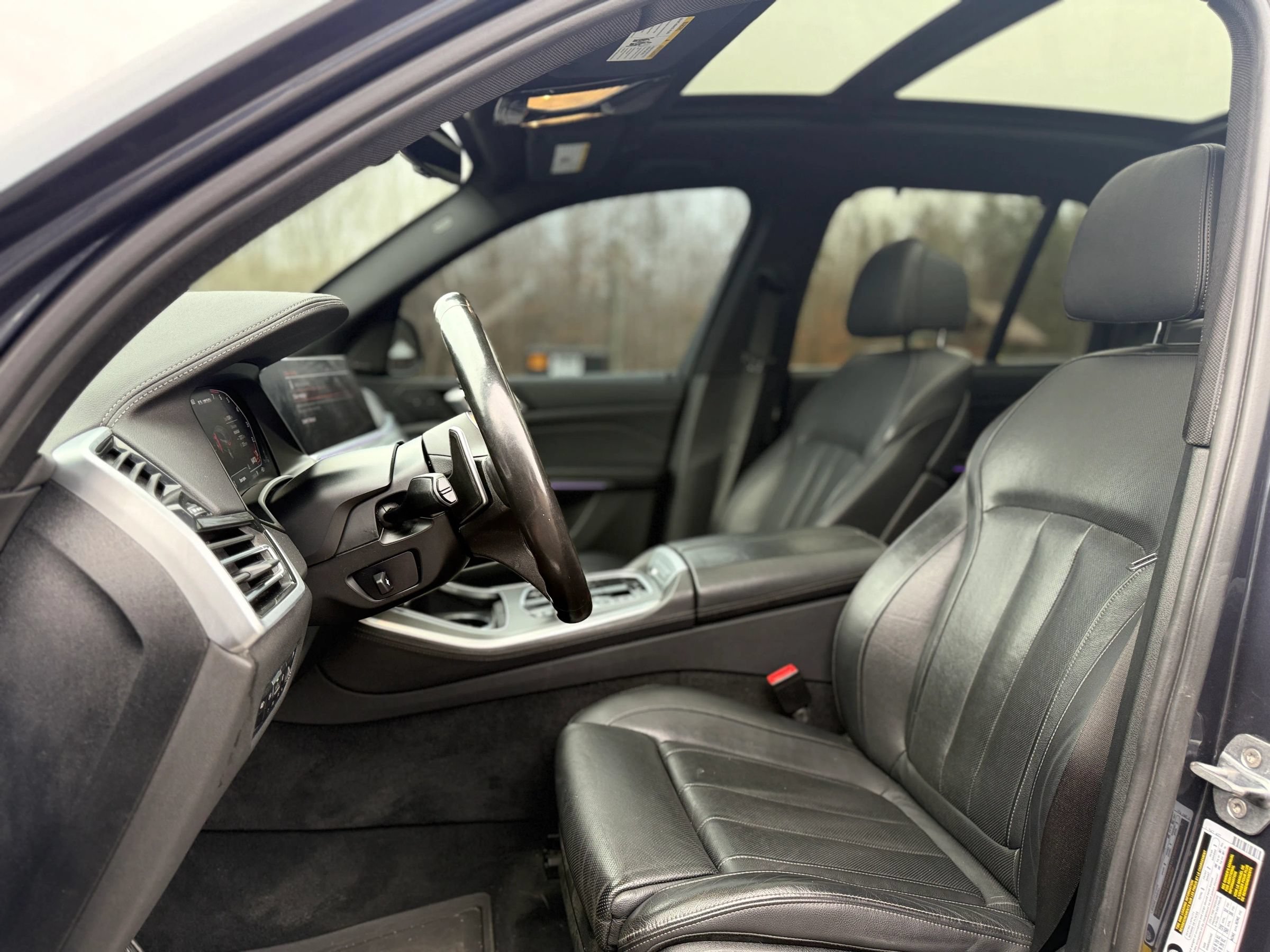 Used 2020 BMW X5 M50i w/ Executive Package AWD/4WD image 2