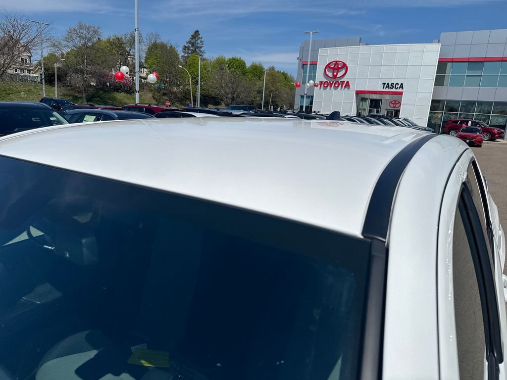 Used 2023 Toyota Tacoma TRD Sport w/ Technology Package AWD/4WD image 43
