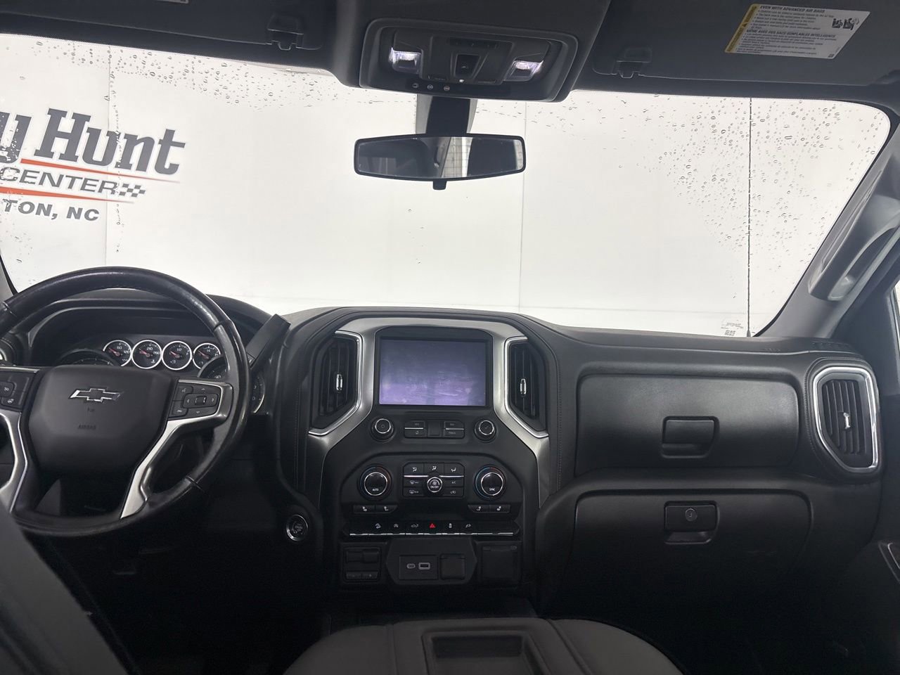 Used 2020 Chevrolet Silverado 1500 LT Trail Boss AWD/4WD image 24