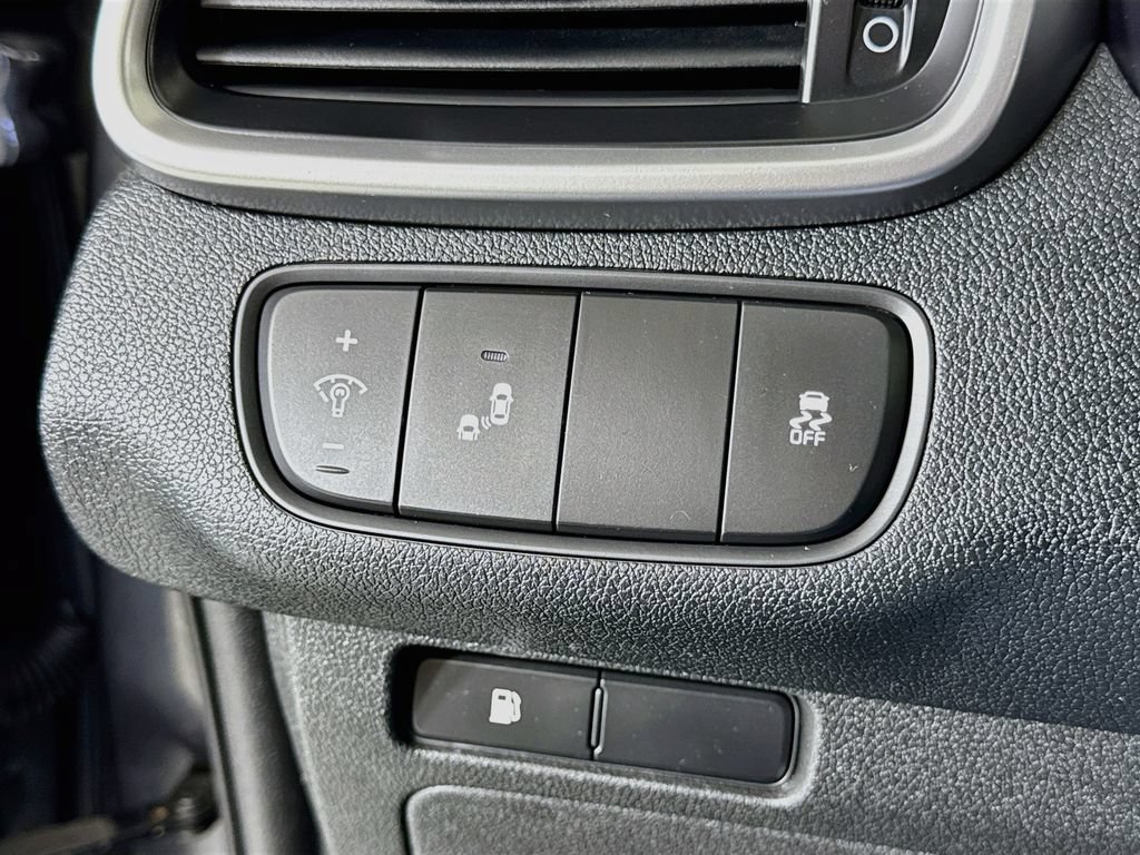 Used 2019 Kia Sorento FWD image 18