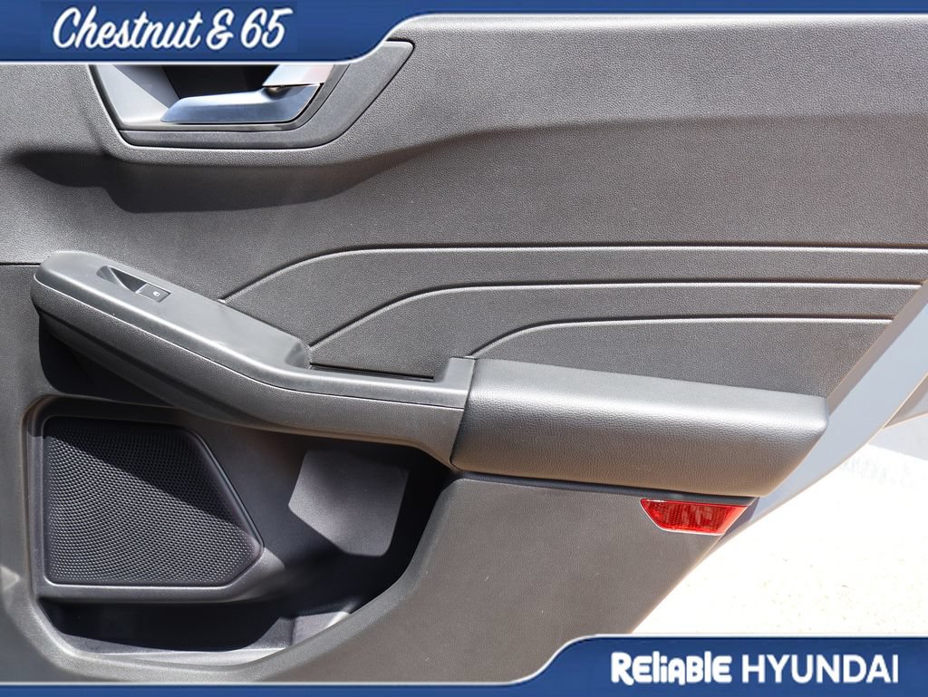 Used 2024 Ford Escape ST-Line w/ Tech Pack #1 FWD image 12