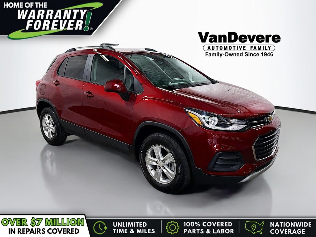 Used 2022 Chevrolet Trax LT AWD/4WD image 1