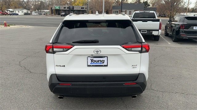 Used 2022 Toyota RAV4 XLE image 12