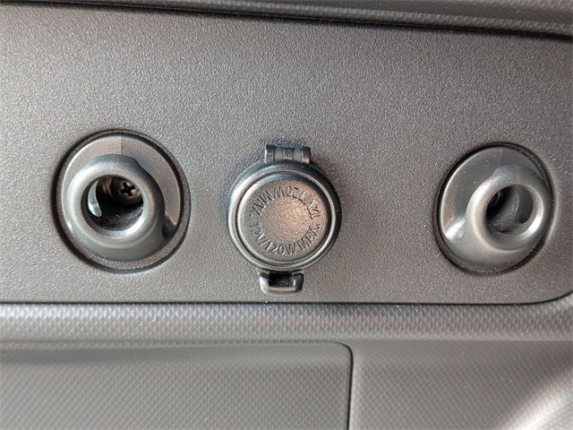 Used 2025 Subaru Forester Limited w/ Popular Package image 28