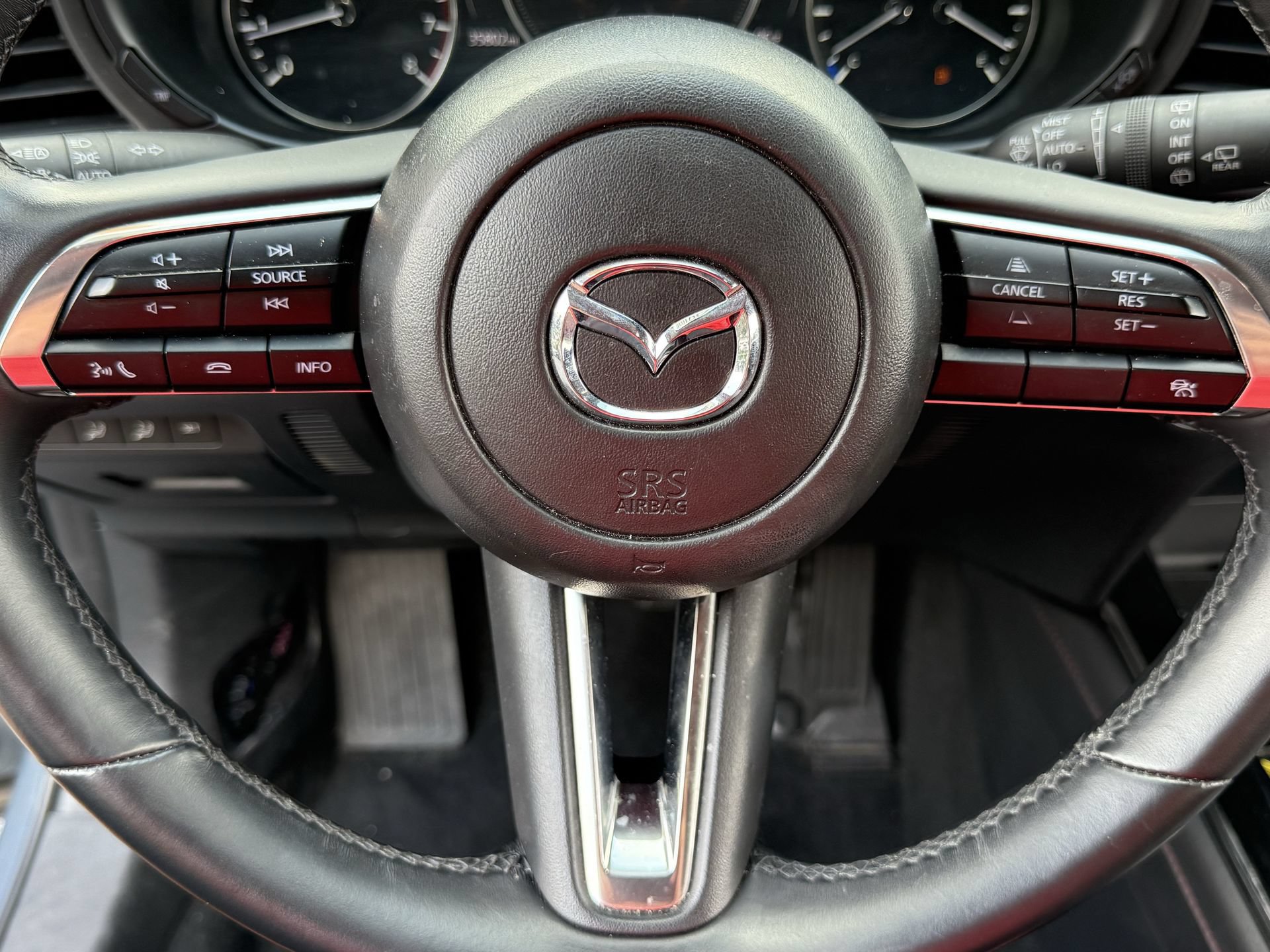 Used 2025 MAZDA CX-30 AWD 2.5 S w/ Preferred Package image 11