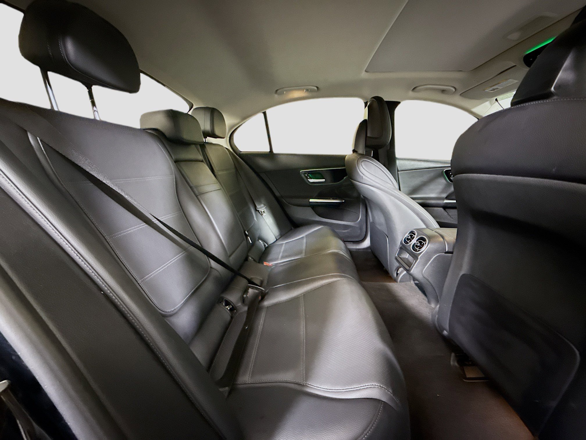 Used 2022 Mercedes-Benz C 300 4MATIC Sedan image 27