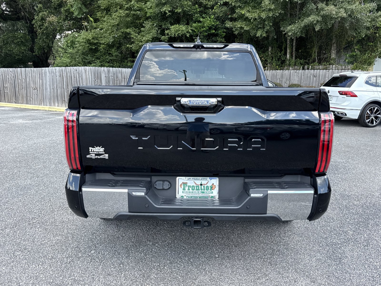Used 2023 Toyota Tundra 1794 Edition w/ TRD Off-Road Package AWD/4WD image 4