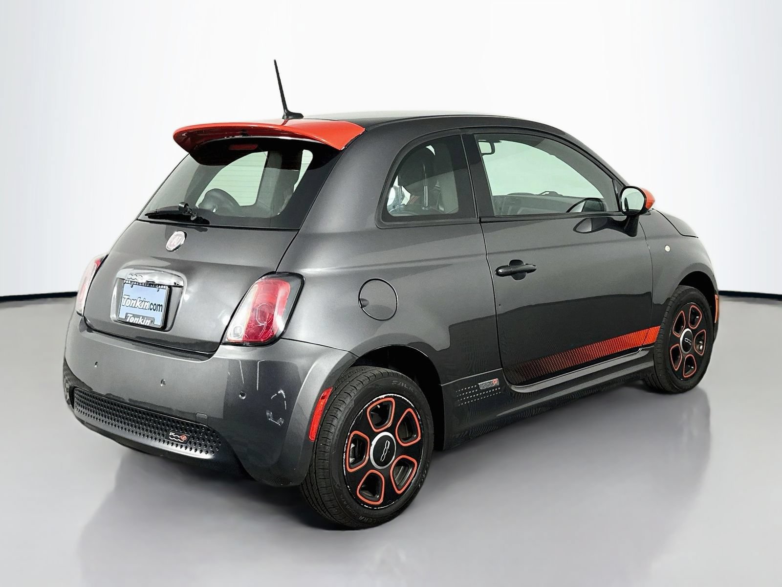 Used 2014 FIAT 500 e w/ Esport Package FWD image 8