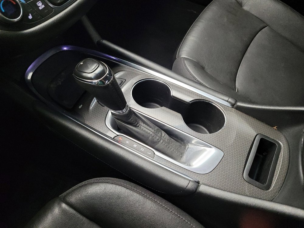 Used 2020 Chevrolet Malibu LT w/ Leather Package FWD image 26