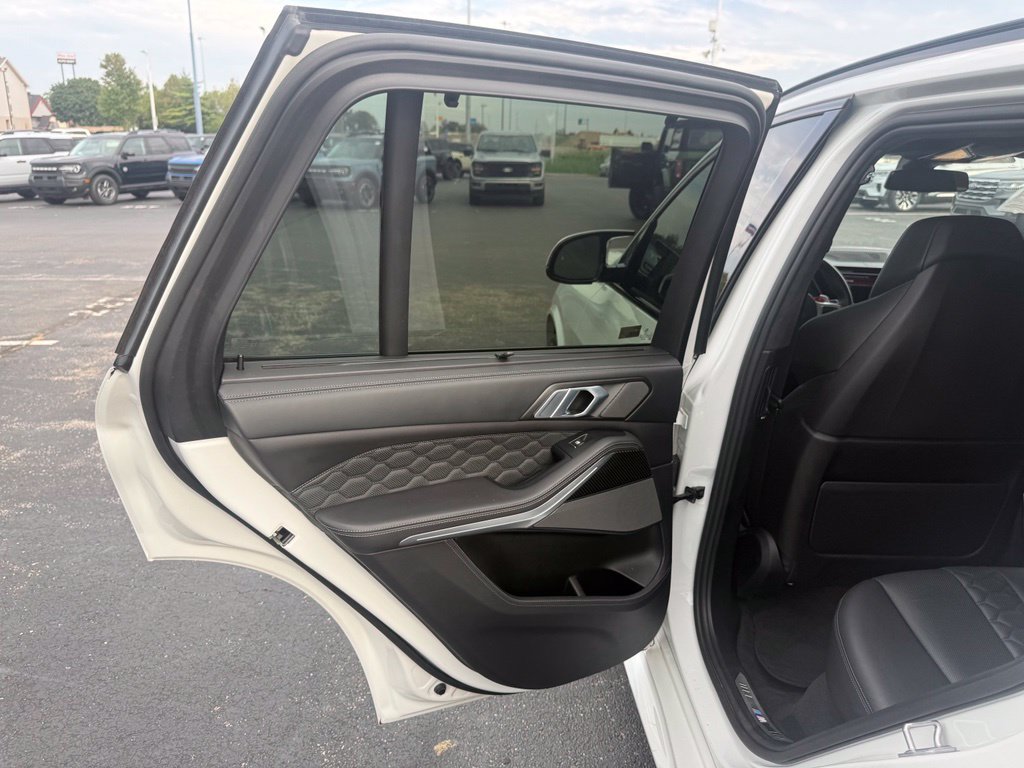 Used 2021 BMW X5 M w/ Executive Package AWD/4WD image 45