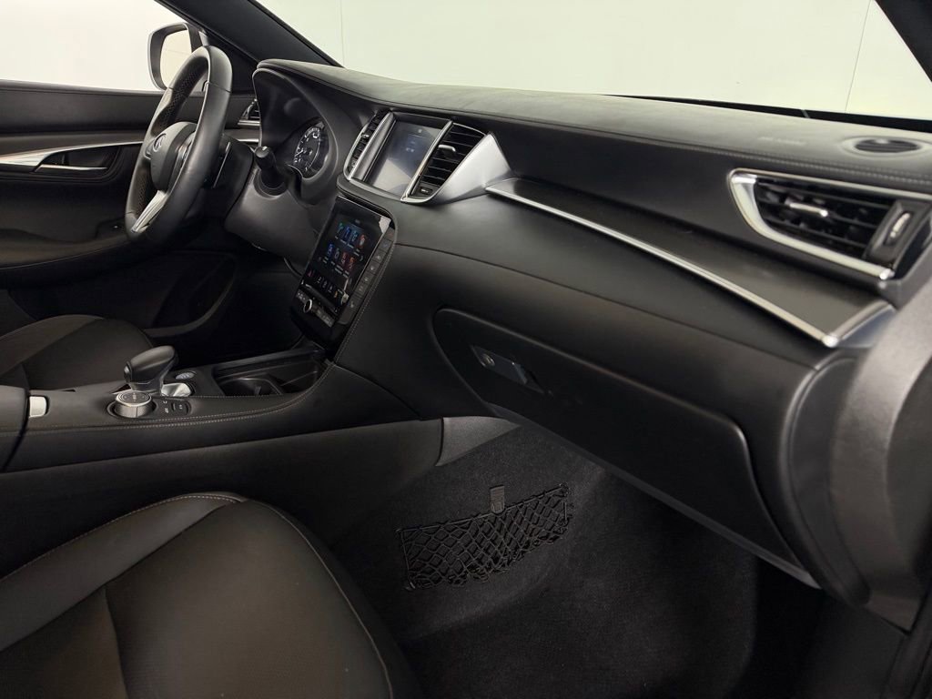 Used 2023 INFINITI QX55 Luxe w/ Cargo Package image 29