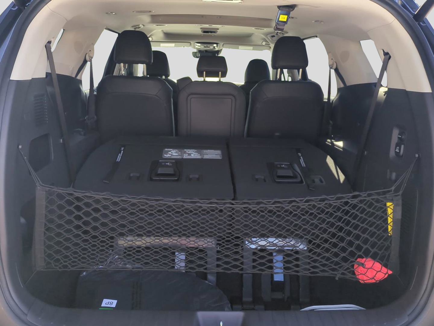 New 2026 Kia Carnival SX image 13