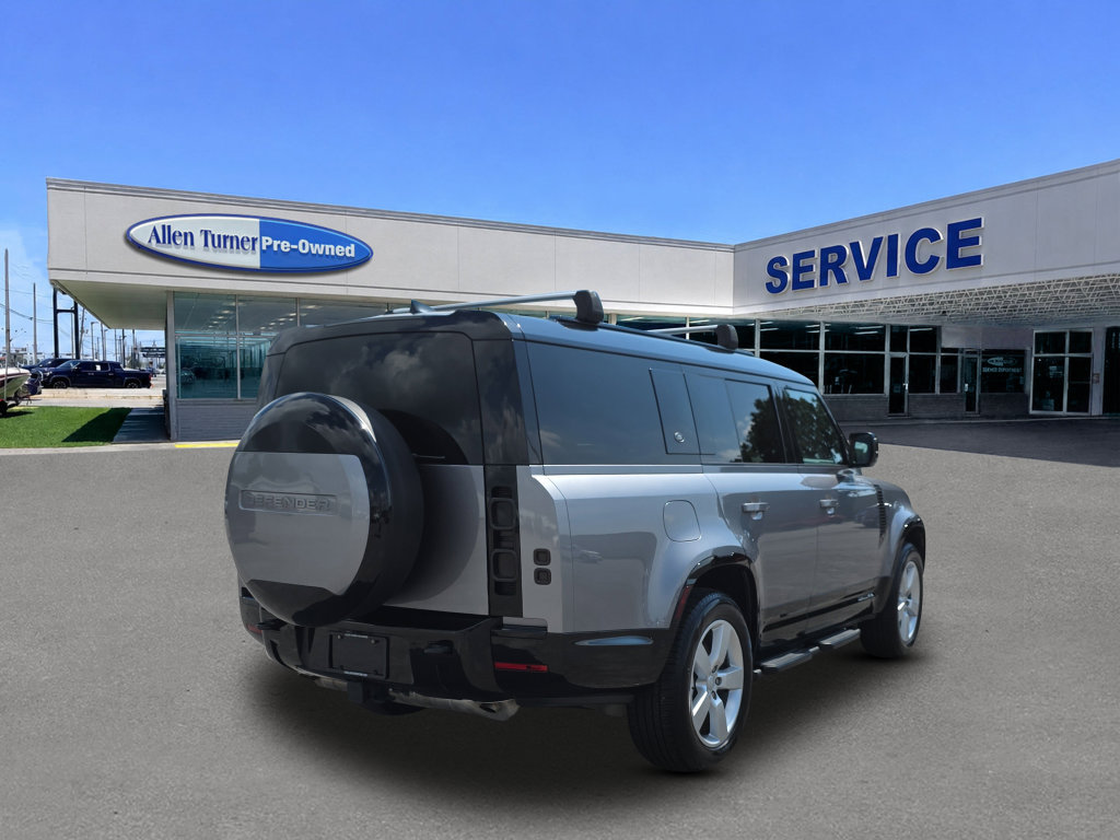 Used 2024 Land Rover Defender 130 X-Dynamic SE AWD/4WD image 8