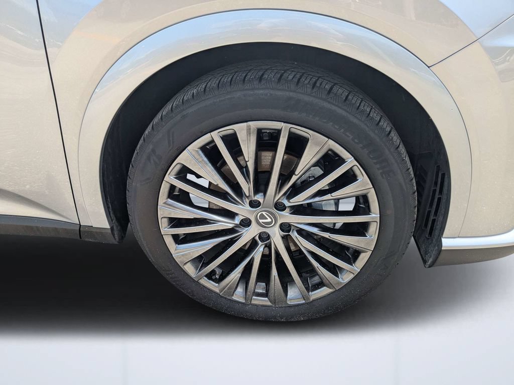 Used 2024 Lexus RX 350 w/ Convenience Package AWD/4WD image 10