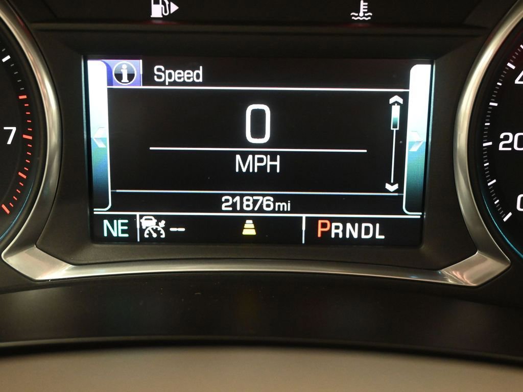 Used 2018 Chevrolet Malibu Premier w/ Premier Sun and Wheel Package image 17