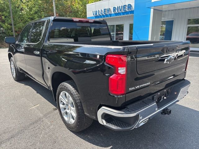 Used 2025 Chevrolet Silverado 1500 LTZ w/ LTZ Premium Package image 9