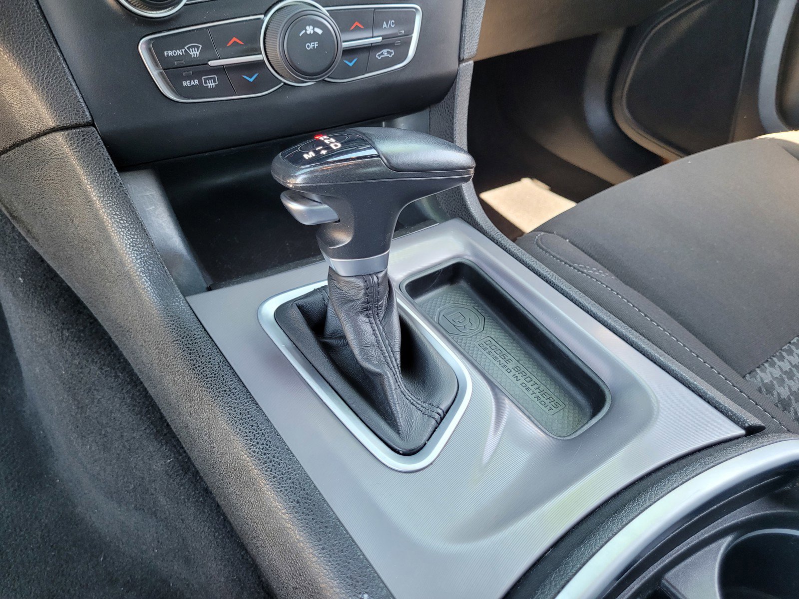 Used 2023 Dodge Charger SXT image 19