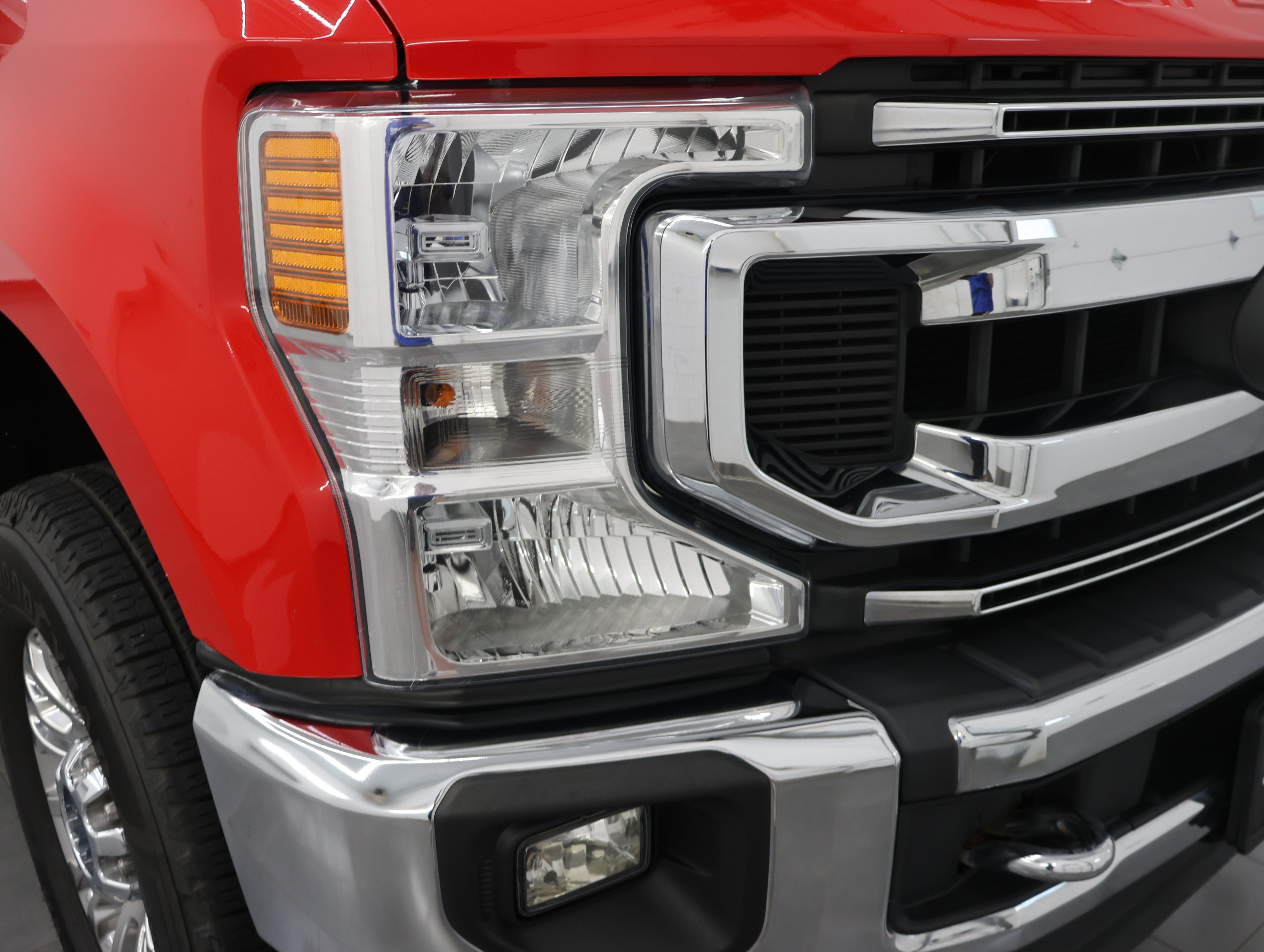 Used 2020 Ford F250 XLT w/ XLT Premium Package AWD/4WD image 21