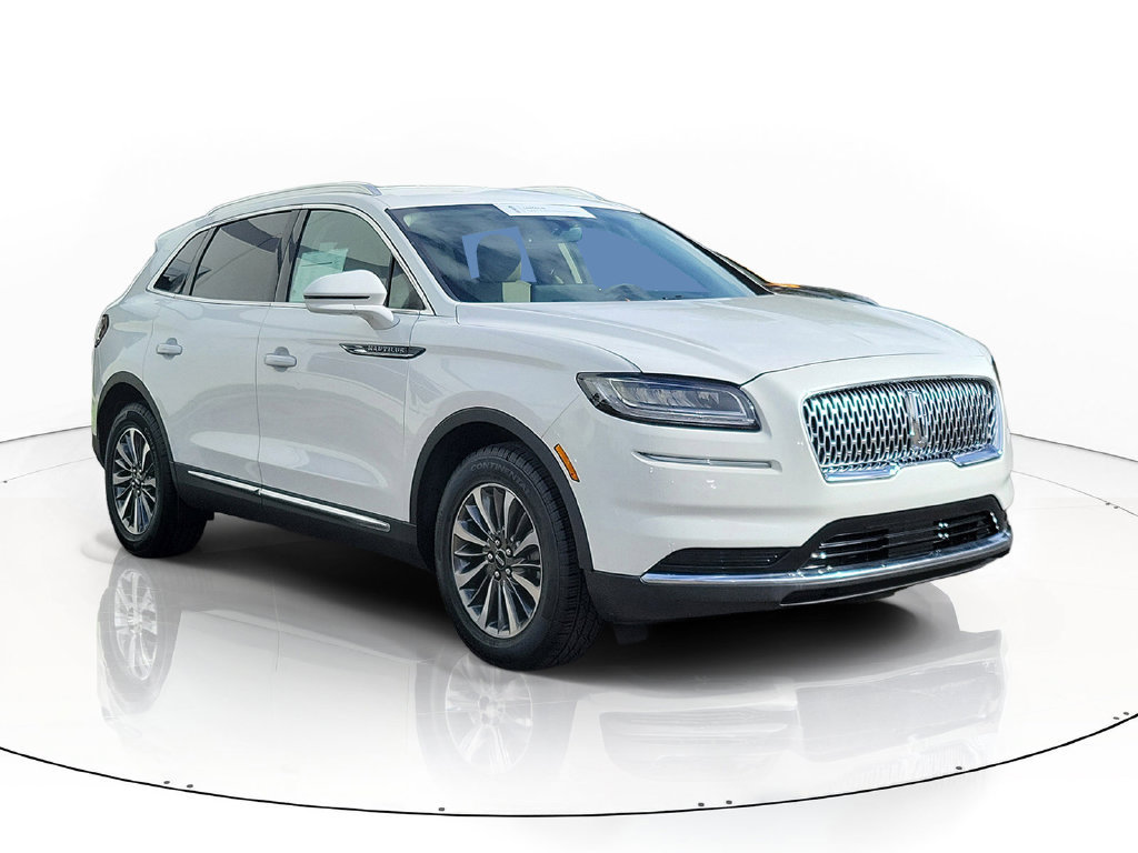Certified 2023 Lincoln Nautilus FWD image 2