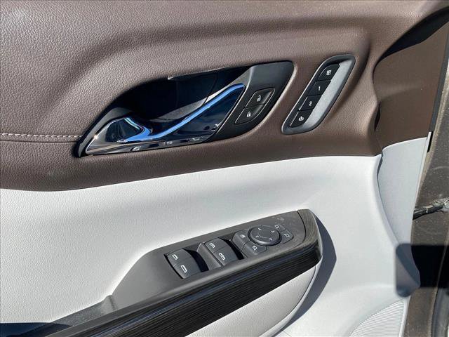 Used 2020 GMC Acadia SLT w/ Driver Alert Package II FWD image 7