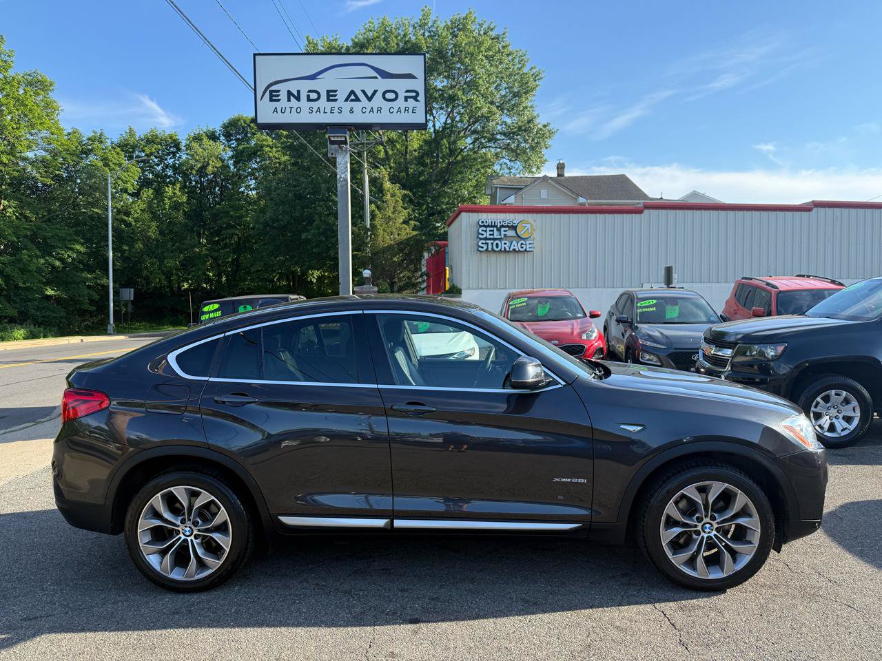 Used 2018 BMW X4 xDrive28i AWD/4WD image 9