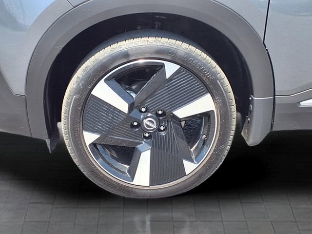 Used 2025 Nissan Kicks SR AWD/4WD image 9