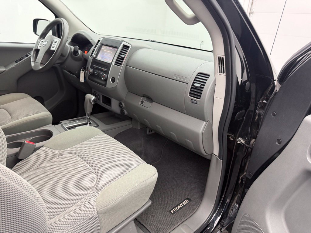 Used 2019 Nissan Frontier SV AWD/4WD image 27
