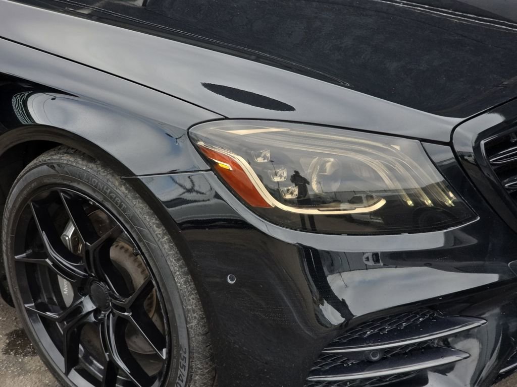 Used 2019 Mercedes-Benz S 560 Sedan image 34