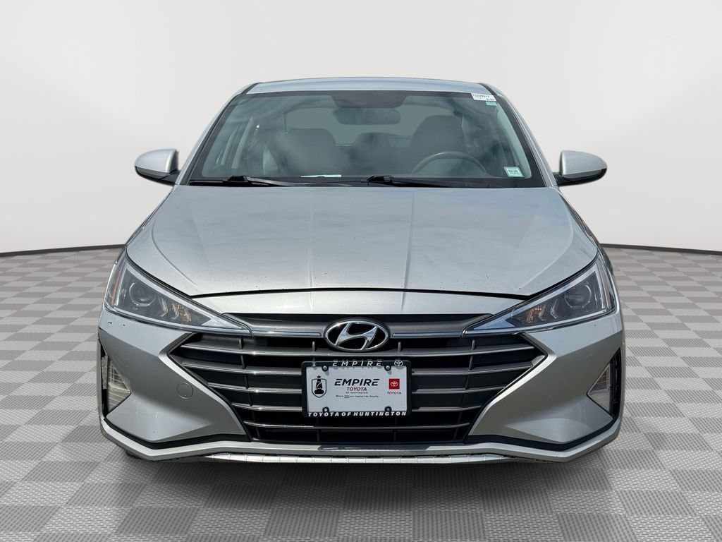 Used 2019 Hyundai Elantra SE w/ Cargo Package FWD video 2