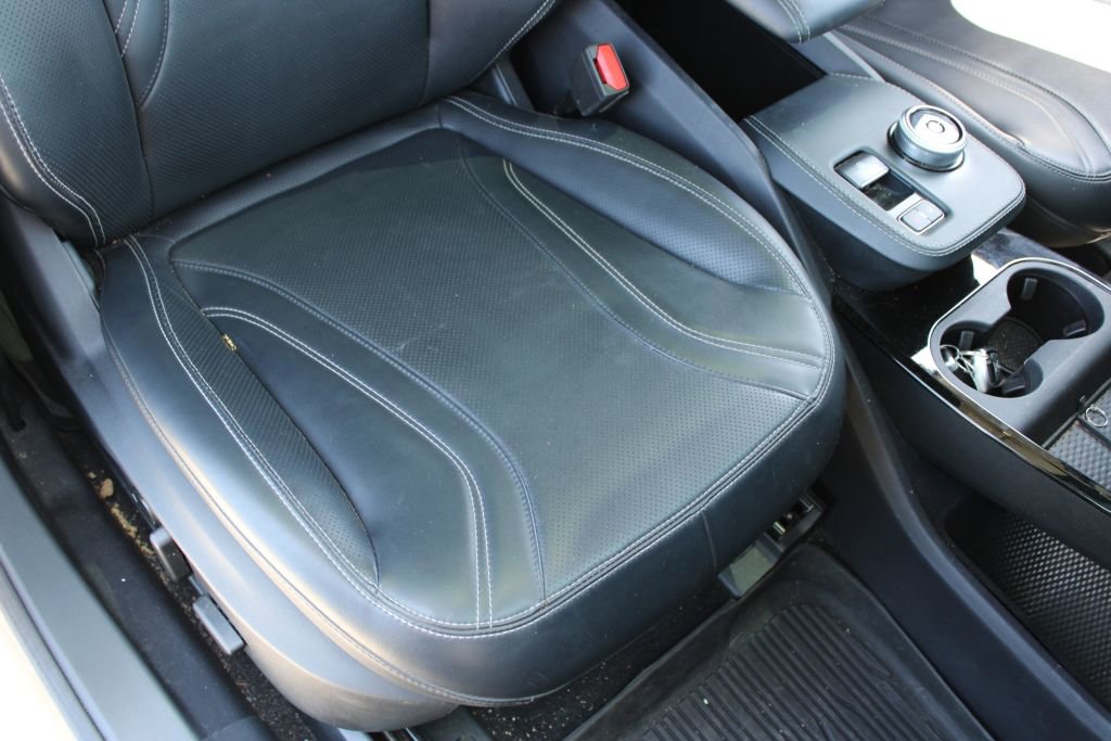 Used 2022 Ford Mustang Mach-E Premium AWD/4WD image 13