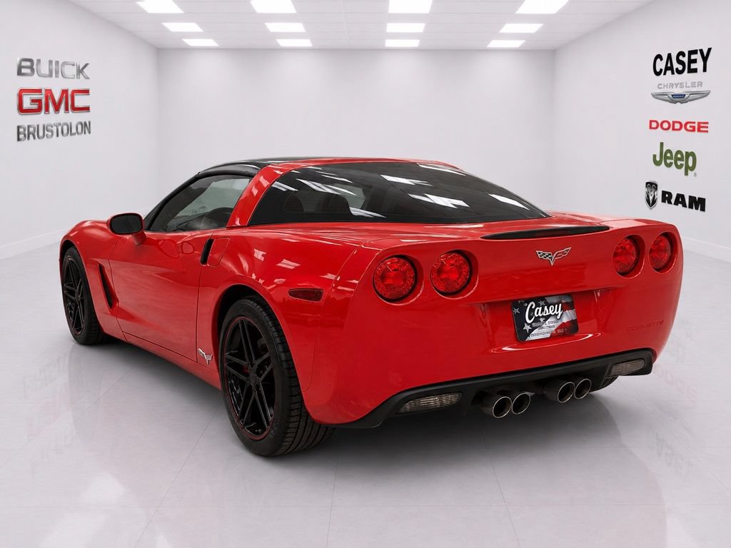 Used 2006 Chevrolet Corvette Coupe w/ Preferred Equipment Group RWD image 9