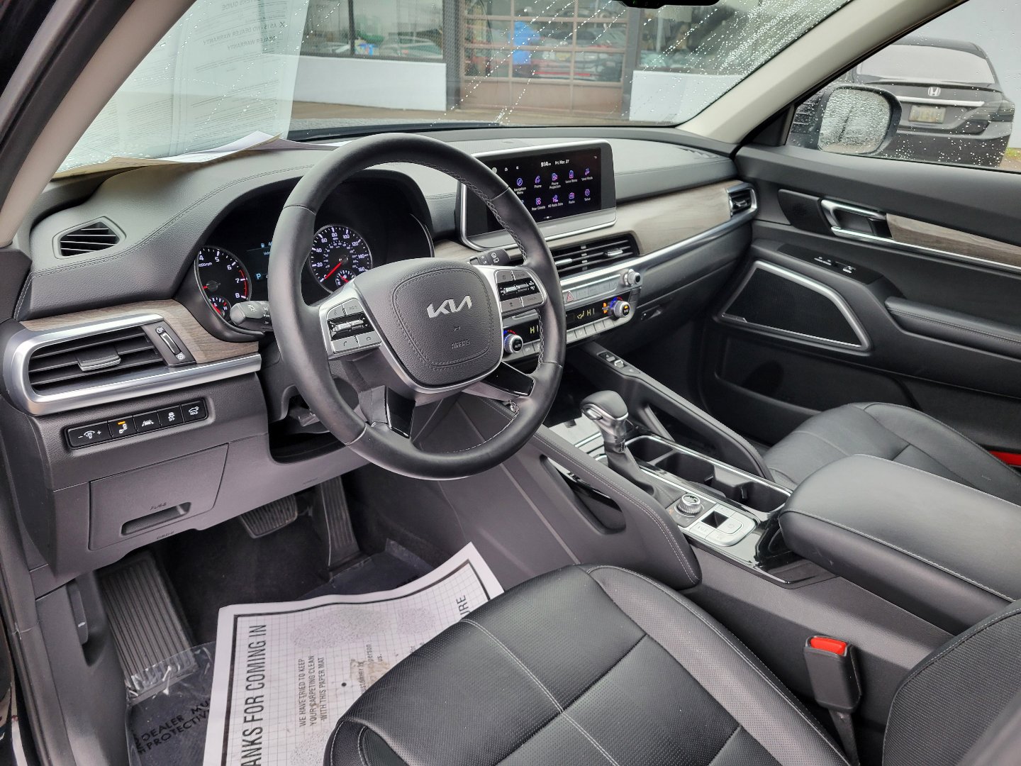 Used 2022 Kia Telluride EX w/ EX Premium Package image 18