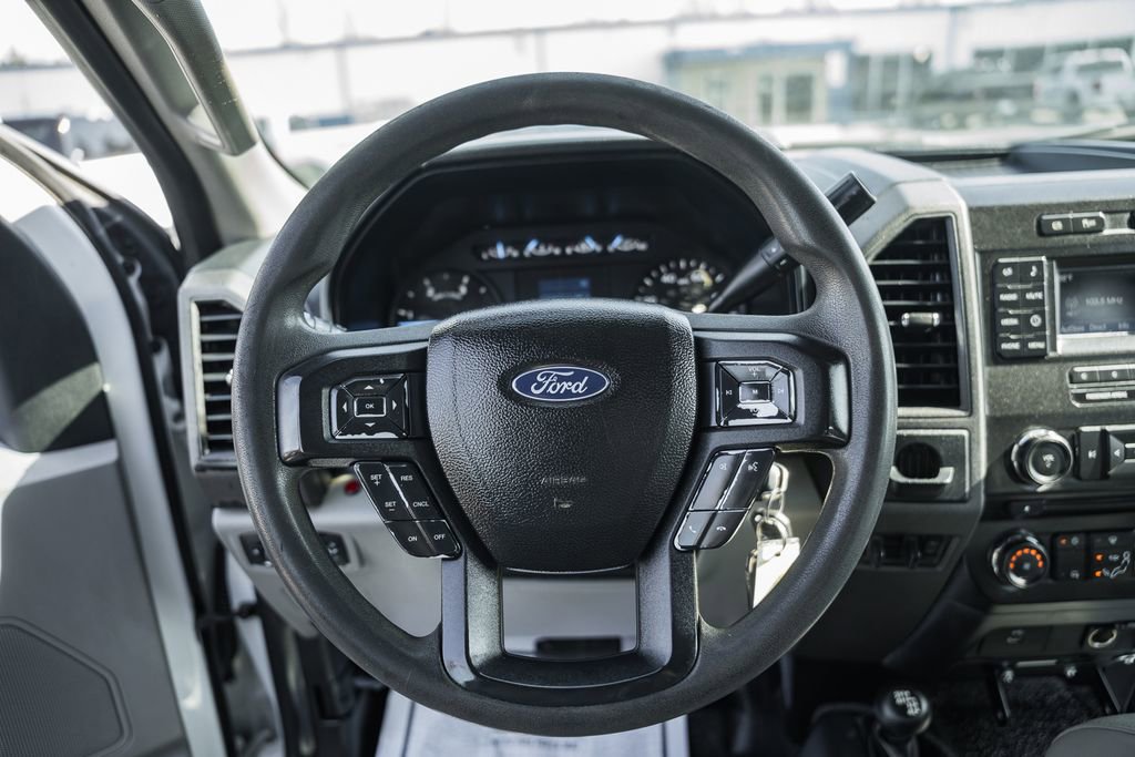 Used 2017 Ford F550 4x4 SuperCab Super Duty image 33