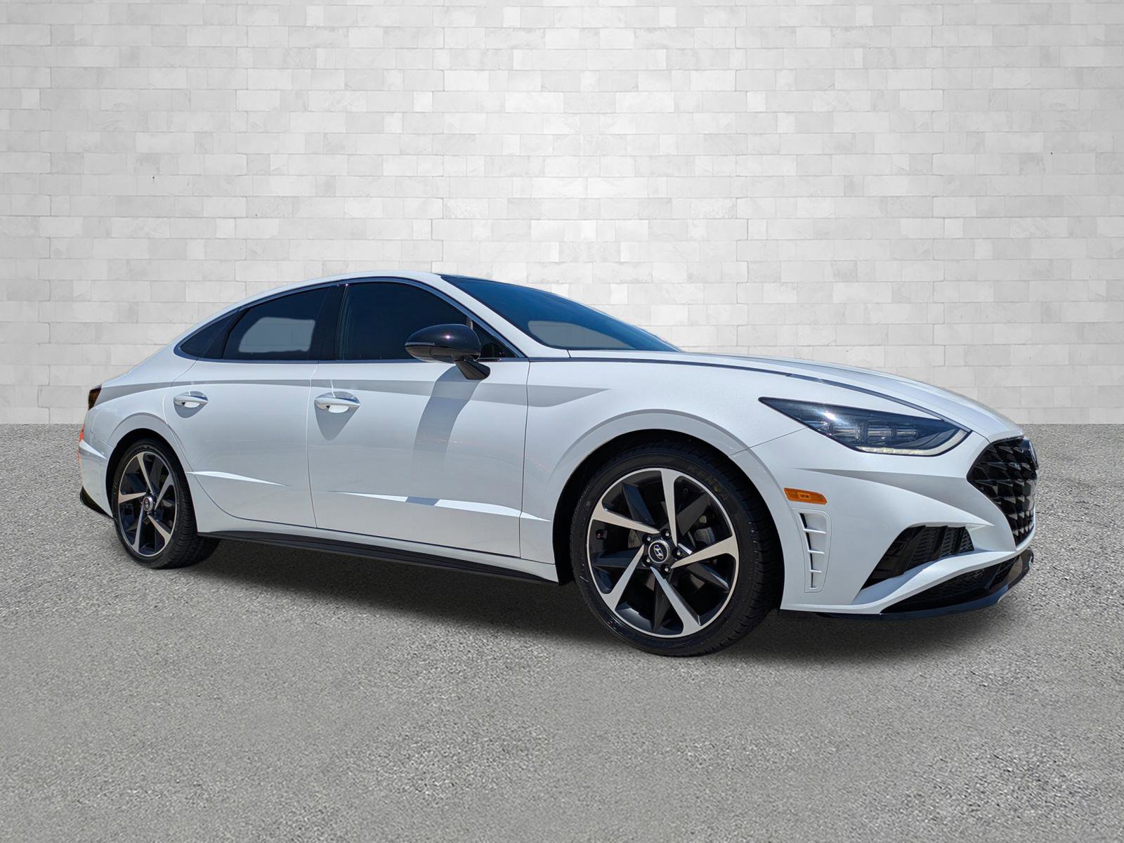 Certified 2023 Hyundai Sonata SEL Plus w/ Cargo Package FWD video 1