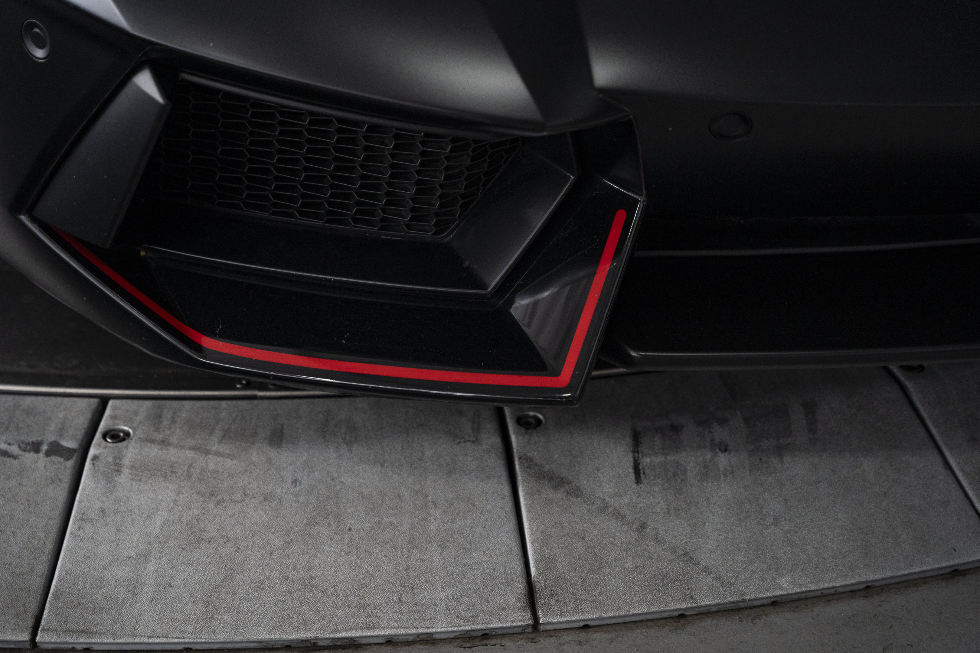 Used 2016 Lamborghini Aventador LP 700-4 AWD/4WD image 21