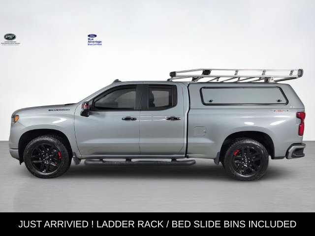 Used 2025 Chevrolet Silverado 1500 RST w/ Redline Edition AWD/4WD image 6